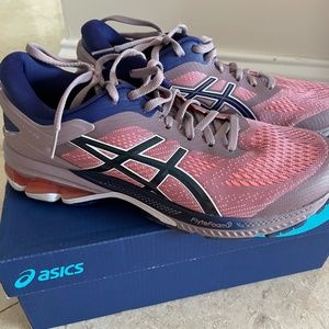 Asics Kayano 26 - Size 10 M - Violet Blush, Dive Blue